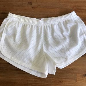 Soffe Shorts - ๐SALE๐ป Soffe White Shorts Soffe Shorts - ๐SALE๐ป Soffe White Shorts